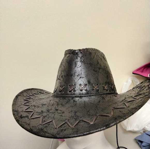 Liz Claiborne Wool Designer hat 1size  hat $39+ fr - Picture 6 of 9